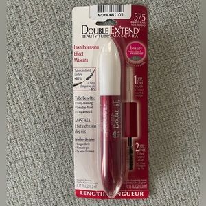 Unopened L’Oréal double extend mascara